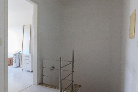 Corredor de casa para alugar com 3 quartos, 209m² em Jardim Sabará, Porto Alegre