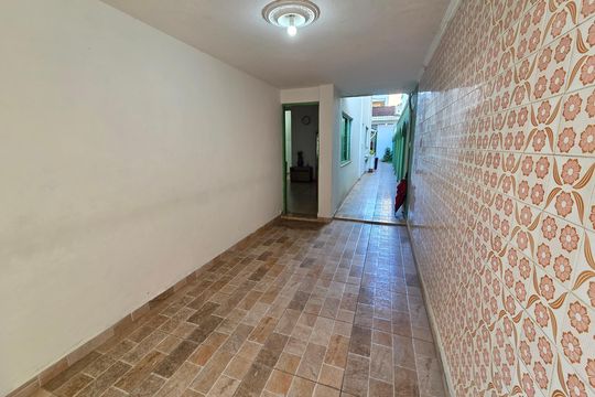 Garagem de casa para alugar com 4 quartos, 133m² em Canto do Forte, Praia Grande