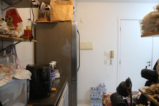 Cozinha e Área de Serviço de apartamento para alugar com 1 quarto, 31m² em Água Branca, São Paulo