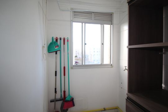 Área de Serviço de apartamento para alugar com 2 quartos, 45m² em Sarandi, Porto Alegre