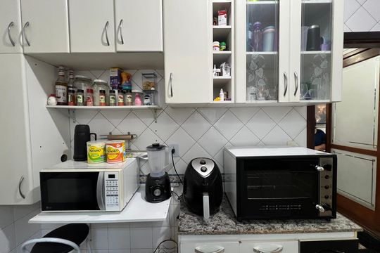 Cozinha - Armários de casa à venda com 3 quartos, 210m² em Castelo, Belo Horizonte