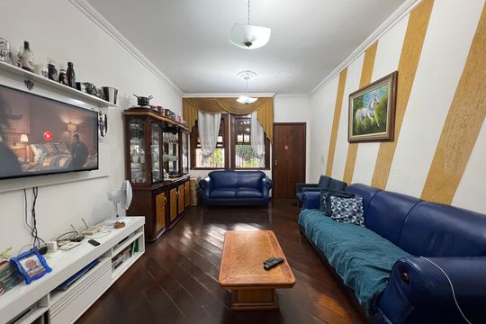 Sala de casa à venda com 3 quartos, 210m² em Castelo, Belo Horizonte