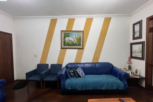 Sala de casa à venda com 3 quartos, 210m² em Castelo, Belo Horizonte
