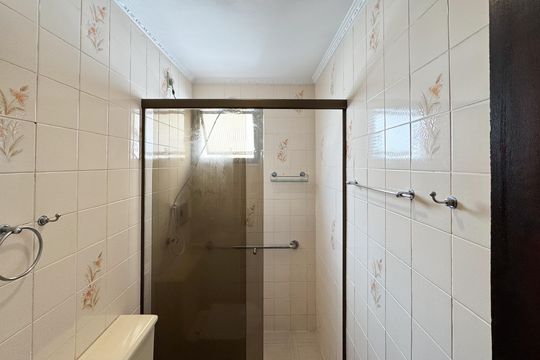 Banheiro Social de apartamento para alugar com 2 quartos, 53m² em Independência, São Bernardo do Campo