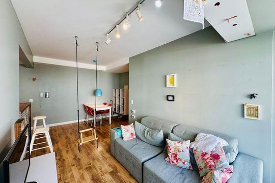 Sala de apartamento à venda com 2 quartos, 68m² em Petrópolis, Porto Alegre