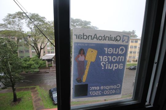 Apartamento à venda com 3 quartos, 70m² em Humaitá, Porto Alegre