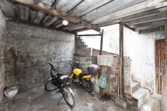 Garagem de casa à venda com 3 quartos, 90m² em Jardim Japao, São Paulo