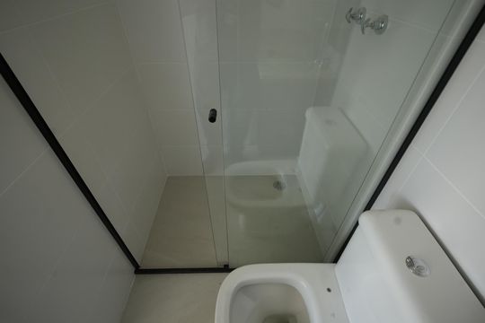 Banheiro Social de apartamento para alugar com 2 quartos, 56m² em Parque das Nações, Santo André