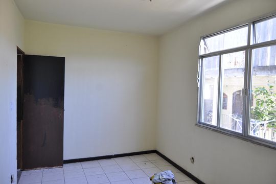 Quarto de casa de condomínio à venda com 2 quartos, 110m² em Inhaúma, Rio de Janeiro