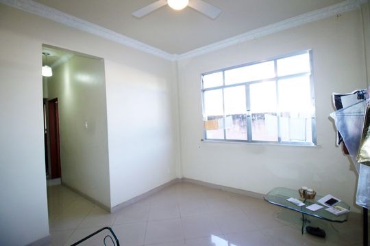 Sala de apartamento à venda com 2 quartos, 72m² em Penha, Rio de Janeiro