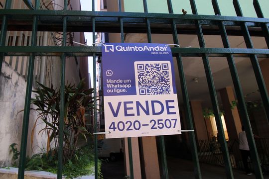 Placa de apartamento à venda com 2 quartos, 72m² em Penha, Rio de Janeiro