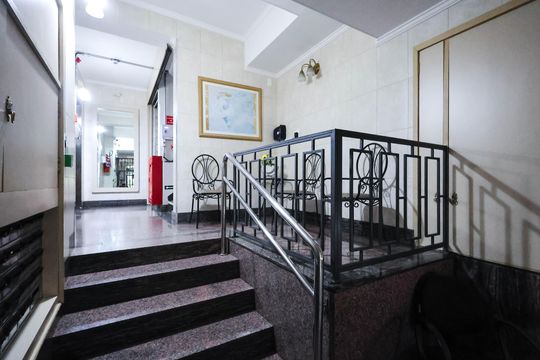 Hall de entrada de apartamento à venda com 2 quartos, 50m² em Liberdade, São Paulo