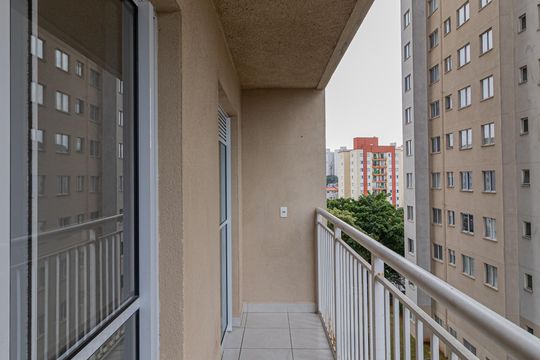 Varanda Sala de apartamento para alugar com 1 quarto, 40m² em Vila Penteado, São Paulo