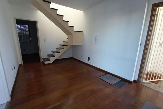 Apartamento à venda com 1 quarto, 85m² em Sarandi, Porto Alegre