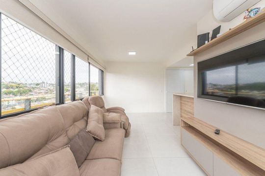 Sala de apartamento à venda com 2 quartos, 60m² em Jardim do Salso, Porto Alegre