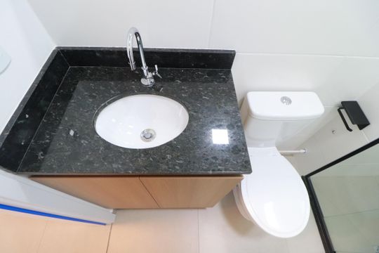 Banheiro  de apartamento para alugar com 2 quartos, 51m² em Reserva Real, Ribeirão Preto
