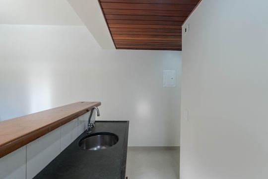 Cozinha de apartamento para alugar com 1 quarto, 35m² em Consolação, São Paulo