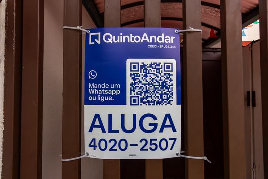 Placa  de apartamento para alugar com 2 quartos, 58m² em Helena Maria, Osasco