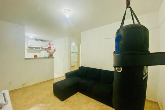 Sala de apartamento para alugar com 2 quartos, 46m² em Água Chata, Guarulhos
