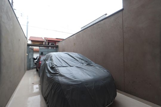 Garagem de casa à venda com 3 quartos, 110m² em Vila Alpina, São Paulo