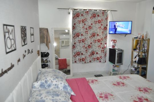 Casa à venda com 1 quarto, 2147483647m² em Del Castilho, Rio de Janeiro