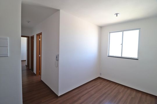 Sala de apartamento para alugar com 2 quartos, 45m² em Jardim Inconfidencia, Uberlândia