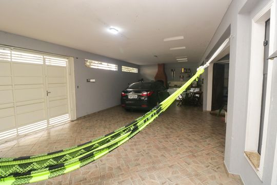 Garagem de casa para alugar com 3 quartos, 195m² em Parque Erasmo Assunção, Santo André
