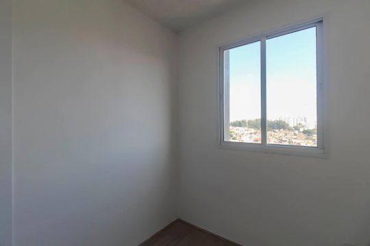 Quarto 2 de apartamento para alugar com 2 quartos, 38m² em Vila Graciosa, São Paulo