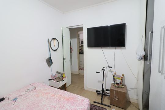 Quarto 2 de apartamento para alugar com 2 quartos, 55m² em Cidade das Flores, Osasco