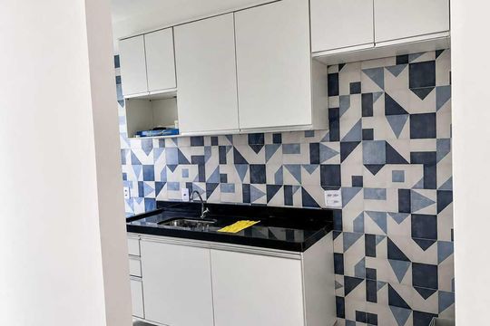 Cozinha de apartamento para alugar com 1 quarto, 46m² em Piatã, Salvador