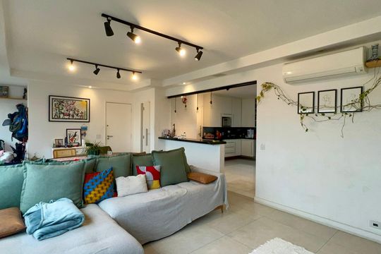 Sala de apartamento à venda com 3 quartos, 118m² em Sumarezinho, São Paulo