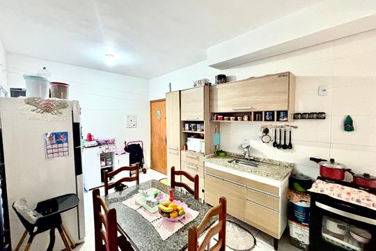 Sala/Cozinha de apartamento à venda com 2 quartos, 36m² em Vila Rio Branco, São Paulo