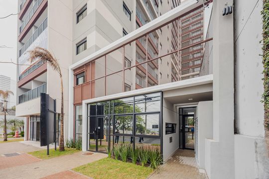 Fachada de kitnet/studio para alugar com 1 quarto, 25m² em Pinheiros, São Paulo