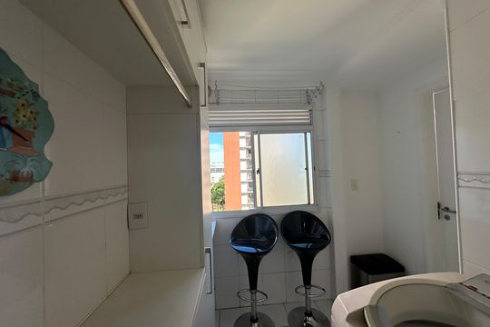 Área de Serviço de apartamento à venda com 3 quartos, 94m² em Centro Comercial Jubran, Barueri