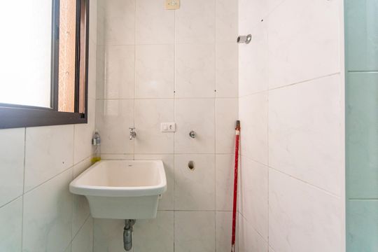 Área de Serviço de apartamento para alugar com 3 quartos, 75m² em Vila Apiai, Santo André