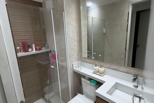 Banheiro de apartamento à venda com 2 quartos, 35m² em Vila Ema, São Paulo