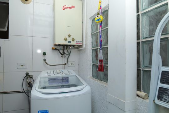 Área de Serviço de casa à venda com 2 quartos, 240m² em Conjunto Residencial José Bonifácio, São Paulo