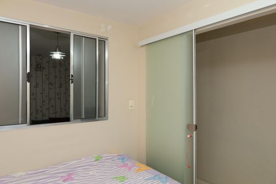 Quarto 2 de casa à venda com 2 quartos, 240m² em Conjunto Residencial José Bonifácio, São Paulo