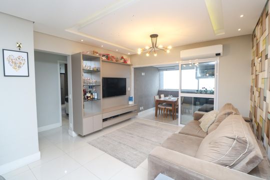 Apartamento à venda com 2 quartos, 72m² em Vila Curuçá, Santo André