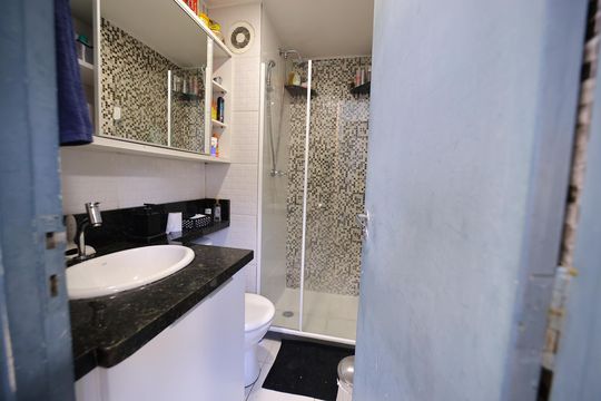 Banheiro de apartamento à venda com 2 quartos, 53m² em Ermelino Matarazzo, São Paulo