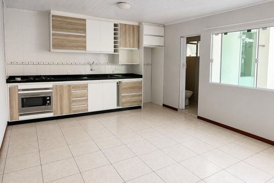 Cozinha de casa de condomínio para alugar com 3 quartos, 113m² em Jardim Atlântico, Florianópolis