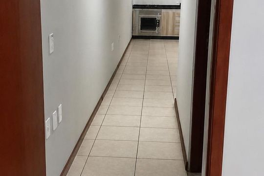 Corredor de casa de condomínio para alugar com 3 quartos, 113m² em Jardim Atlântico, Florianópolis