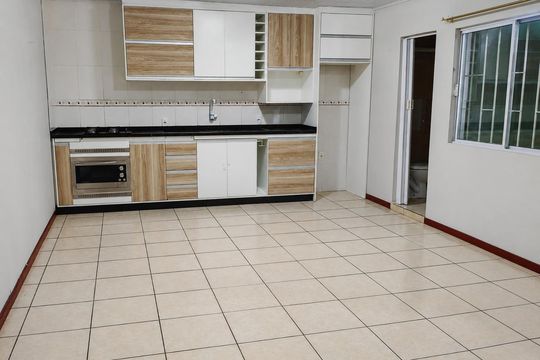 Cozinha de casa de condomínio para alugar com 3 quartos, 113m² em Jardim Atlântico, Florianópolis