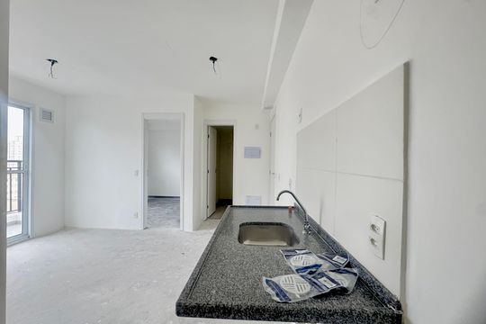 Cozinha de apartamento para alugar com 2 quartos, 45m² em Picanço, Guarulhos