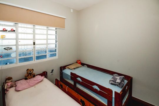 Casa à venda com 3 quartos, 375m² em São João Batista, Belo Horizonte
