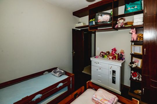 Casa à venda com 3 quartos, 375m² em São João Batista, Belo Horizonte