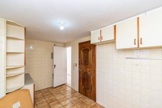 Cozinha de apartamento para alugar com 2 quartos, 80m² em Vila da Penha, Rio de Janeiro