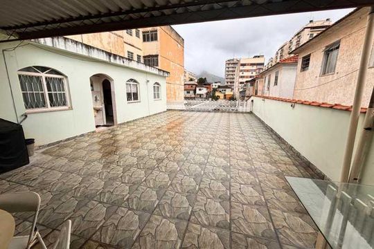 Casa à venda com 3 quartos, 110m² em Engenho de Dentro, Rio de Janeiro