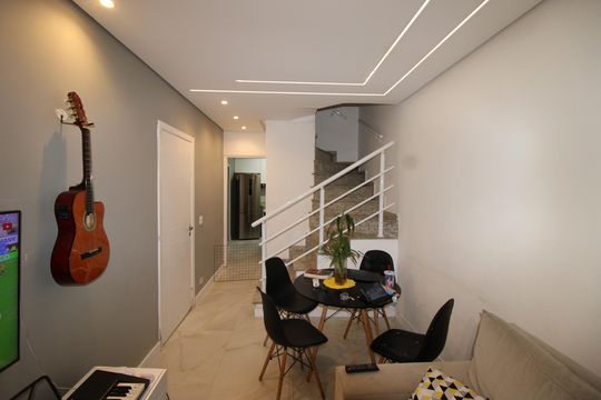 Sala de casa à venda com 3 quartos, 95m² em Jardim Nossa Senhora do Carmo, São Paulo