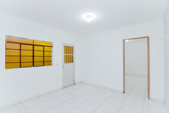 Casa para alugar com 1 quarto, 50m² em Vila Carmela I, Guarulhos